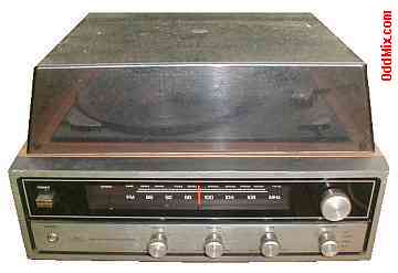 Sears Solid State AM/FM Stereo Radio Receiver Amplifier System with Record Player Picture 1 [8 KB]