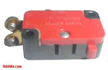 Micro Switch SPST NO NC Screw Terminal 120-240 VAC 15A 1/2 HP Honeywell V3-1 [4 KB]