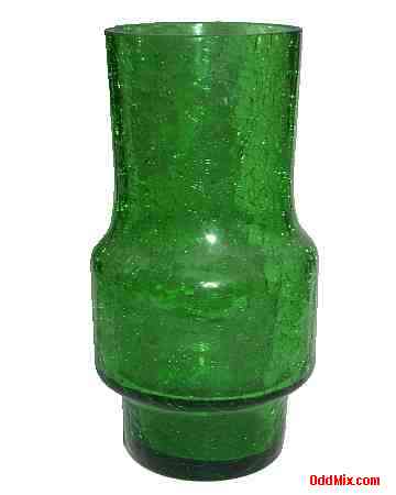 Vase Crystal Glass Green Color Karcag Hungarian Classic Collectible Old World Artifact [8 KB]