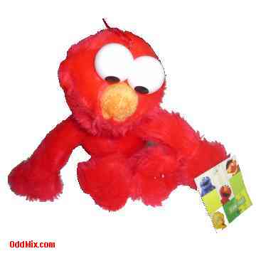 Elmo Sesame Street Character Action Figure Colorful Game Piece Plush Soft Collectible [7 KB]