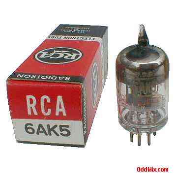 6AK5 Sharp Cutoff Pentode RCA Radiotron RF Amplifier Oscillator Electron Vacuum Tube No 2 [11 KB]